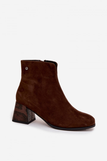 Maciejka K7202-02 šokolado spalvos moteriški odiniai zomšiniai aulinukai su kulnu 2