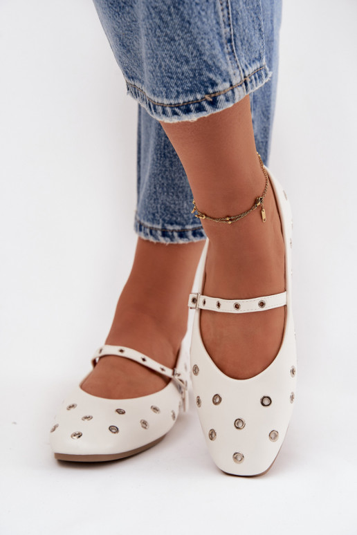 Moteriškos balerinos su sidabro elementais, baltos Marivon