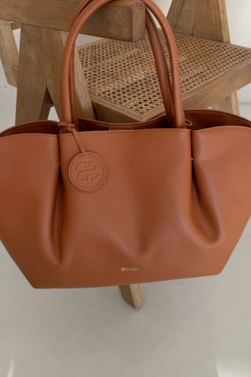 Didelė moteriška pirkinių rankinė Big Star SS574006 Camel 2