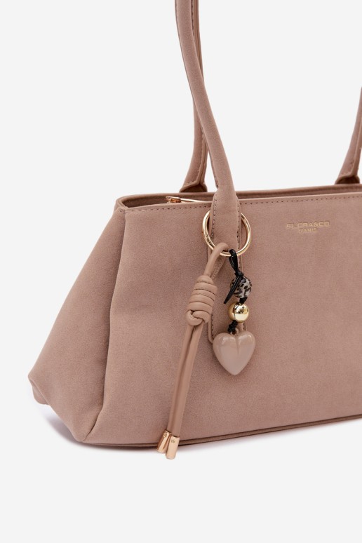 Flora&Co smėlio spalvos zomšos „Nelina“ rankinė su raktų pakabuku