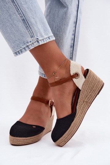 Wrangler 20261087-25Y moteriškos basutės su pleištu ir espadriliukais, juodos