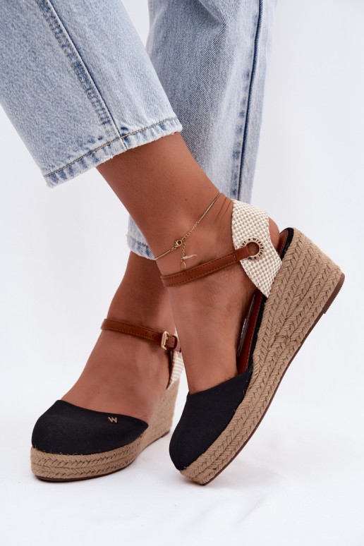 Wrangler 20261087-25Y moteriškos basutės su pleištu ir espadriliukais, juodos